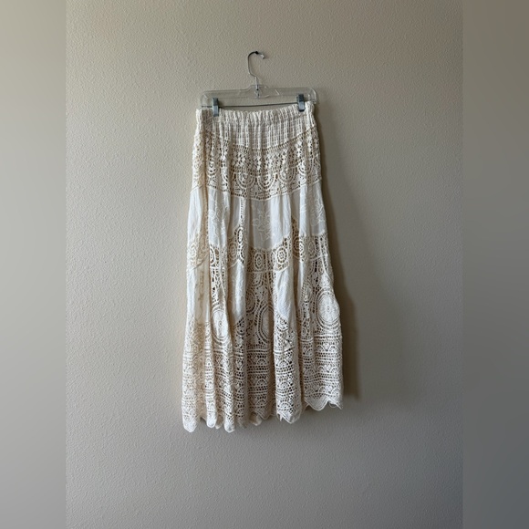 Source Unknown Dresses & Skirts - Source Unknown Cream Crochet Maxi Skirt
